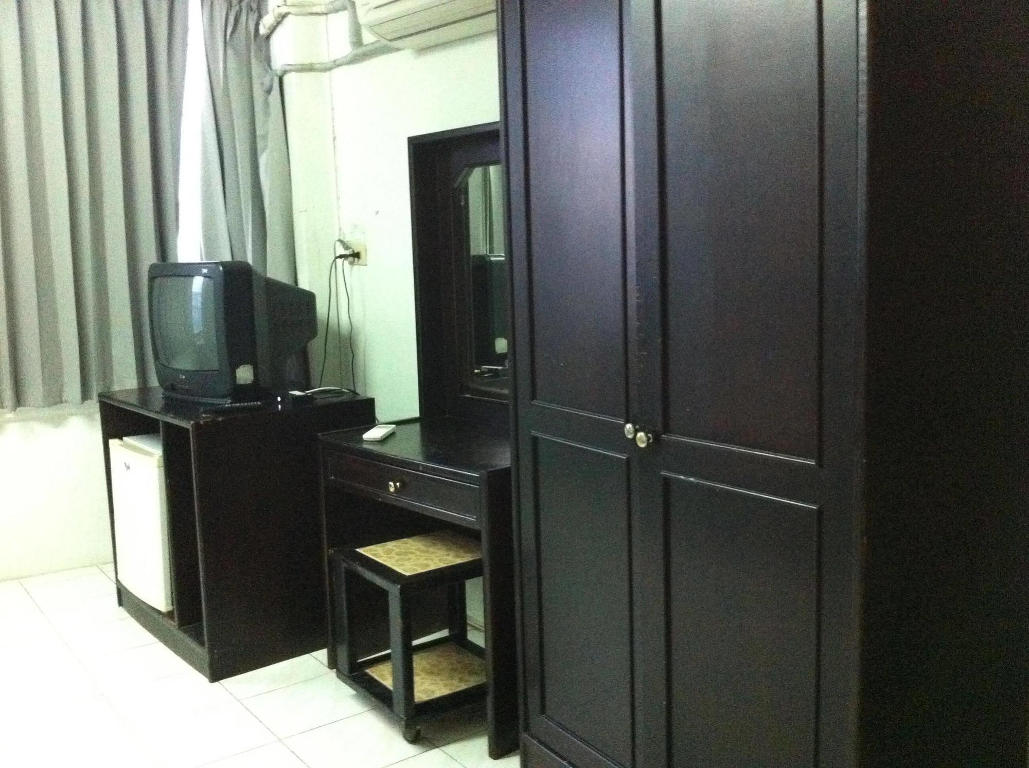 Diamond Mansion & Guesthouse Surat Thani Ngoại thất bức ảnh